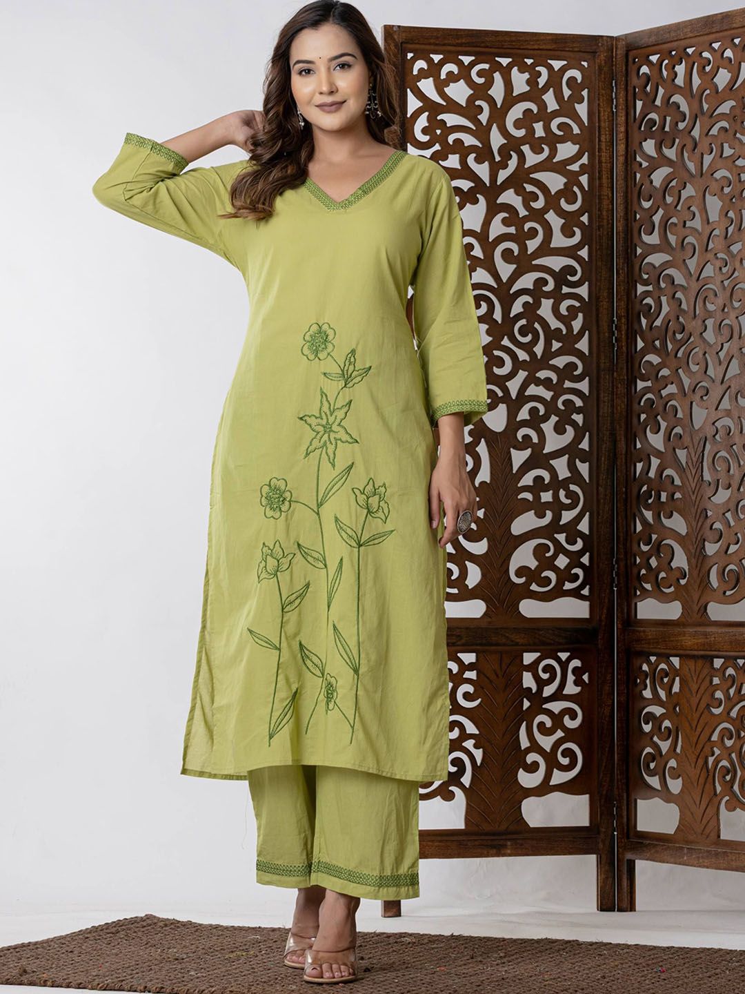 Floral Embroidered Thread Work Pure Cotton Kurta & Palazzo With Dupatta