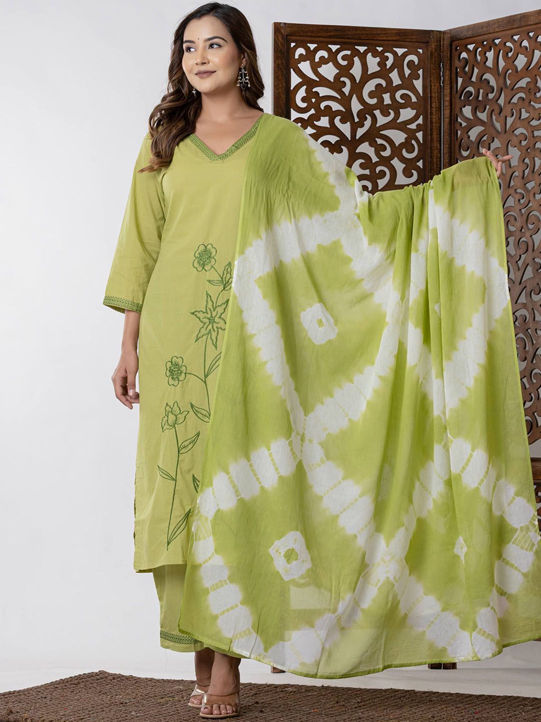 Floral Embroidered Thread Work Pure Cotton Kurta & Palazzo With Dupatta