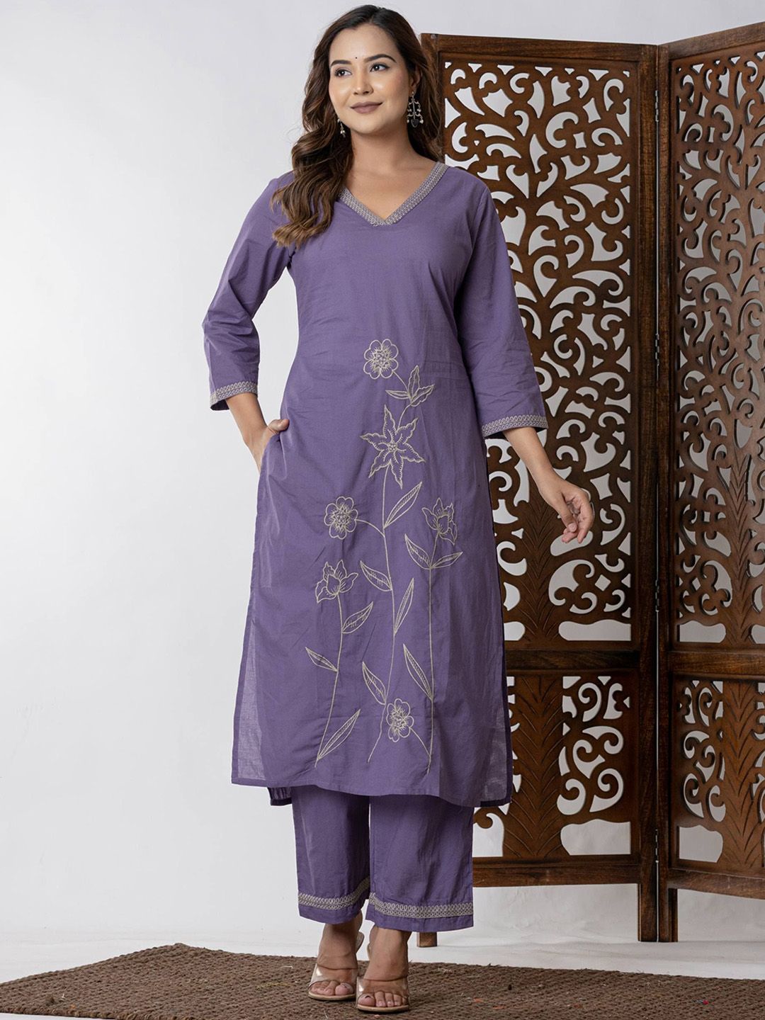 Women Floral Embroidered Pure Cotton Straight Kurta And Palazzo &Dupatta